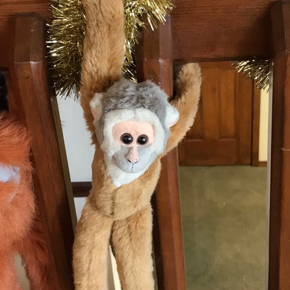4 long plush stuffed hanging monkeys stuffed velcro hands Wild Republic Aurora - Picture 5 of 15